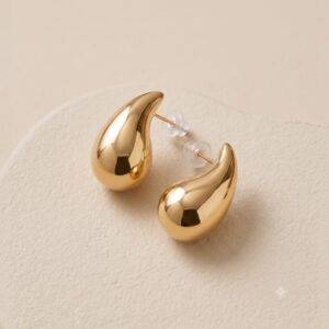 Aretes Gota Pequeña Dorado